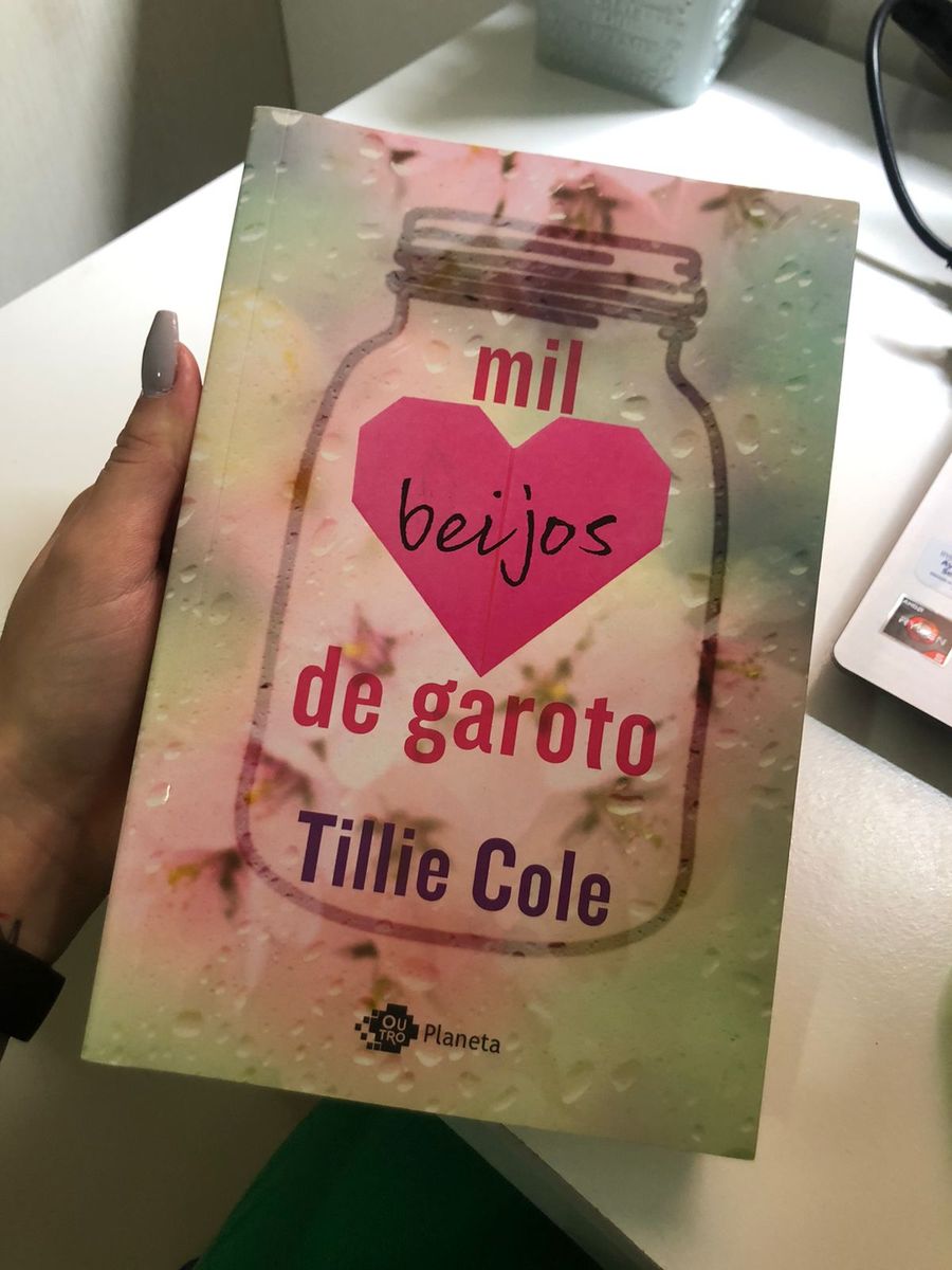 Mil Beijos de Garoto - Tillie Cole | Livro Outro Planeta Usado 62510277 ...