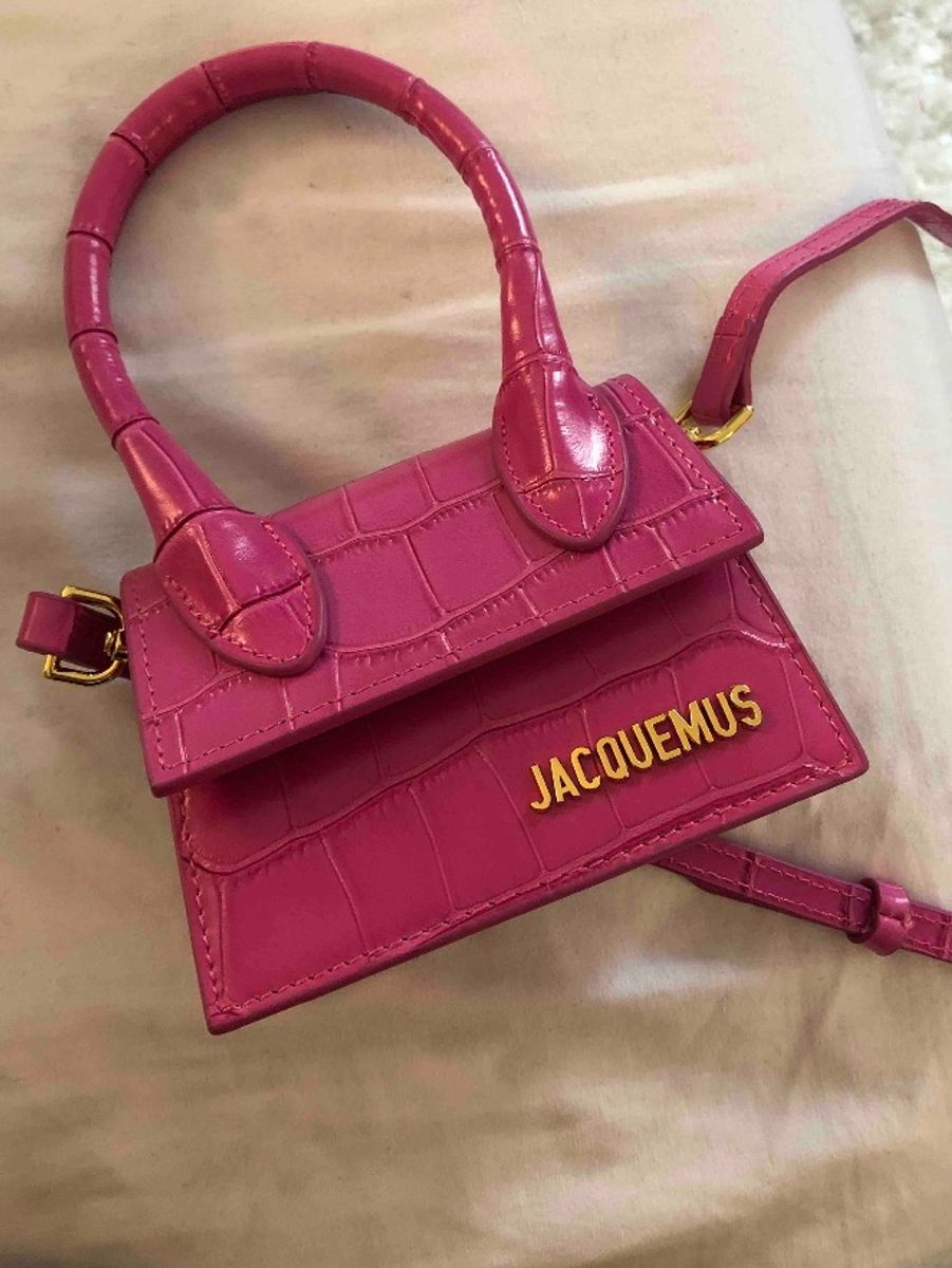 Compartilhar 98+ imagem bolsa jacquemus rosa - br.thptnganamst.edu.vn