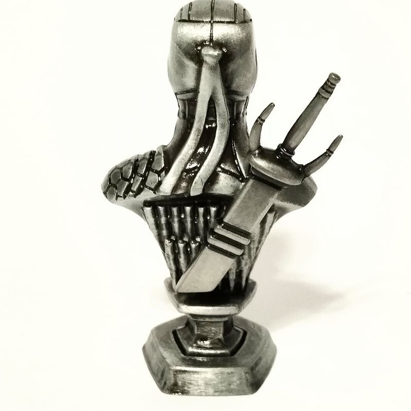 Mini Busto de Metal Exterminador Omelete Dc | Produto Masculino Dc Comics  Nunca Usado 87119730 | enjoei