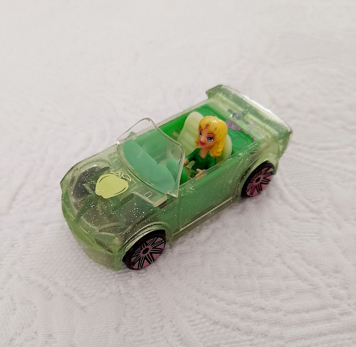 Mini Boneca - Polly Pocket - Polly com Carro de Carnaval - Carro