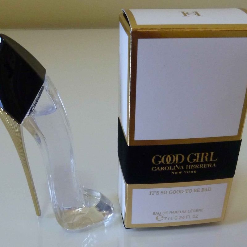 GOOD GIRL CAROLINA HERRERA EAU DE PARFUM LEGER 7 ML 0.24 FL.OZ. MINI  PERFUME NEW