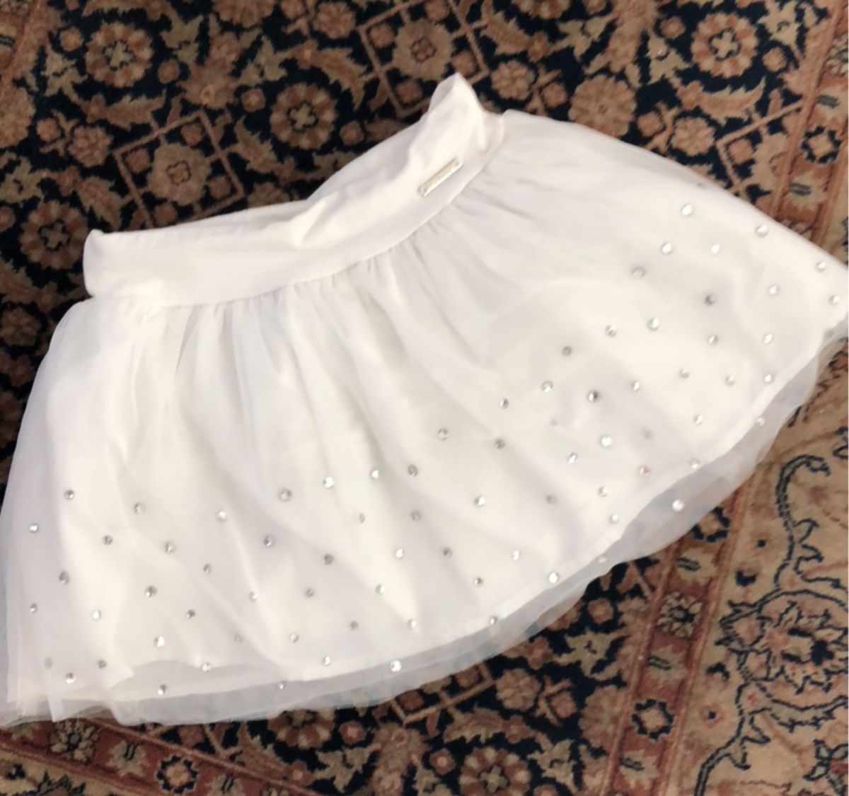 saia branca para criança