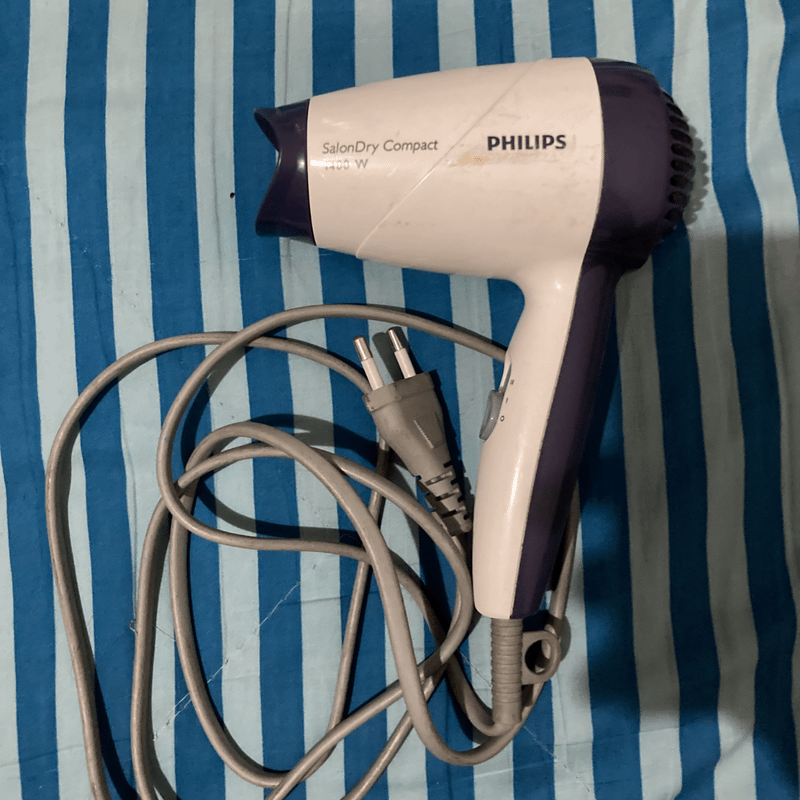 Philips salondry compact outlet 1400w