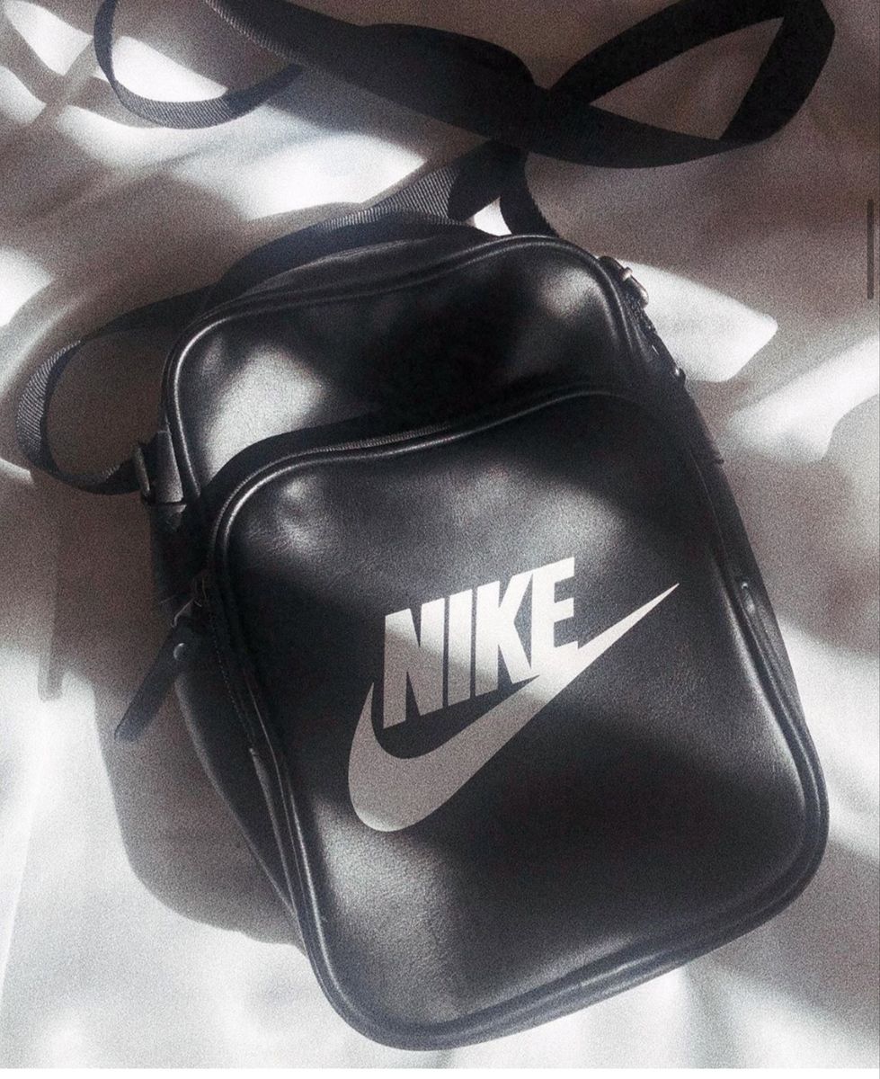 Mini Shoulder Bag Nike Original Bolsa de Ombro Feminina Nike Usado