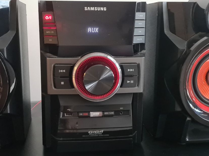 Mini System Samsung Mx-d630 Giga Sound 130w Cd Usb Bluetooth - Black ...