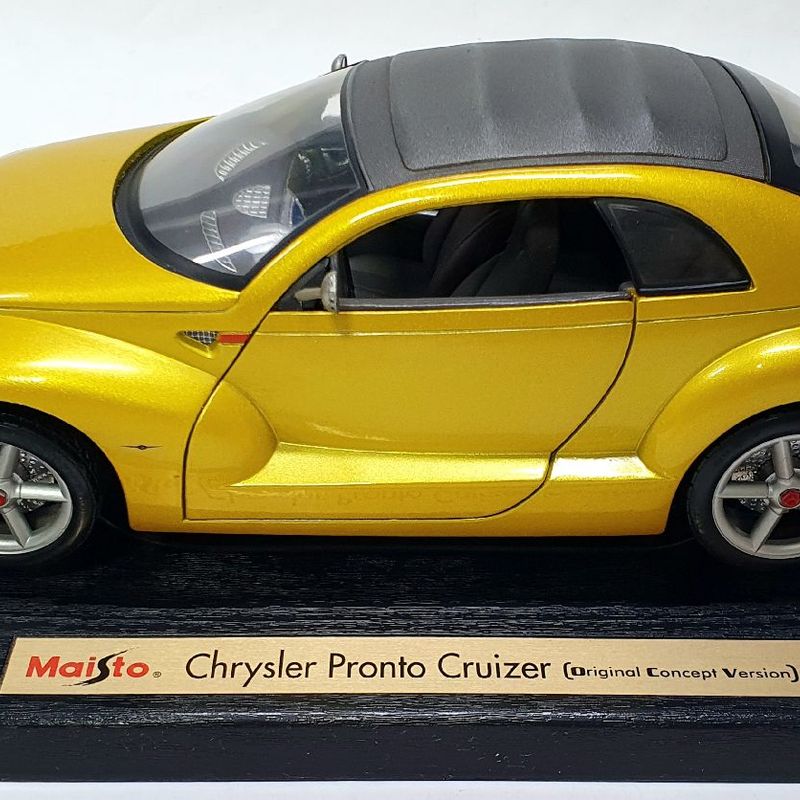 Miniatura 1/18 Chrysler Pronto Cruiser Maisto 24 Cm Metal Coleção
