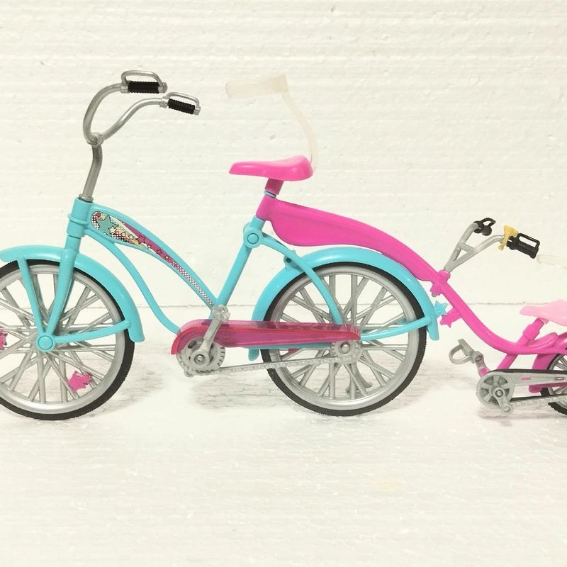 Bicicleta sem Pedais STAMP Barbie (Idade Mínima: 2 Anos)