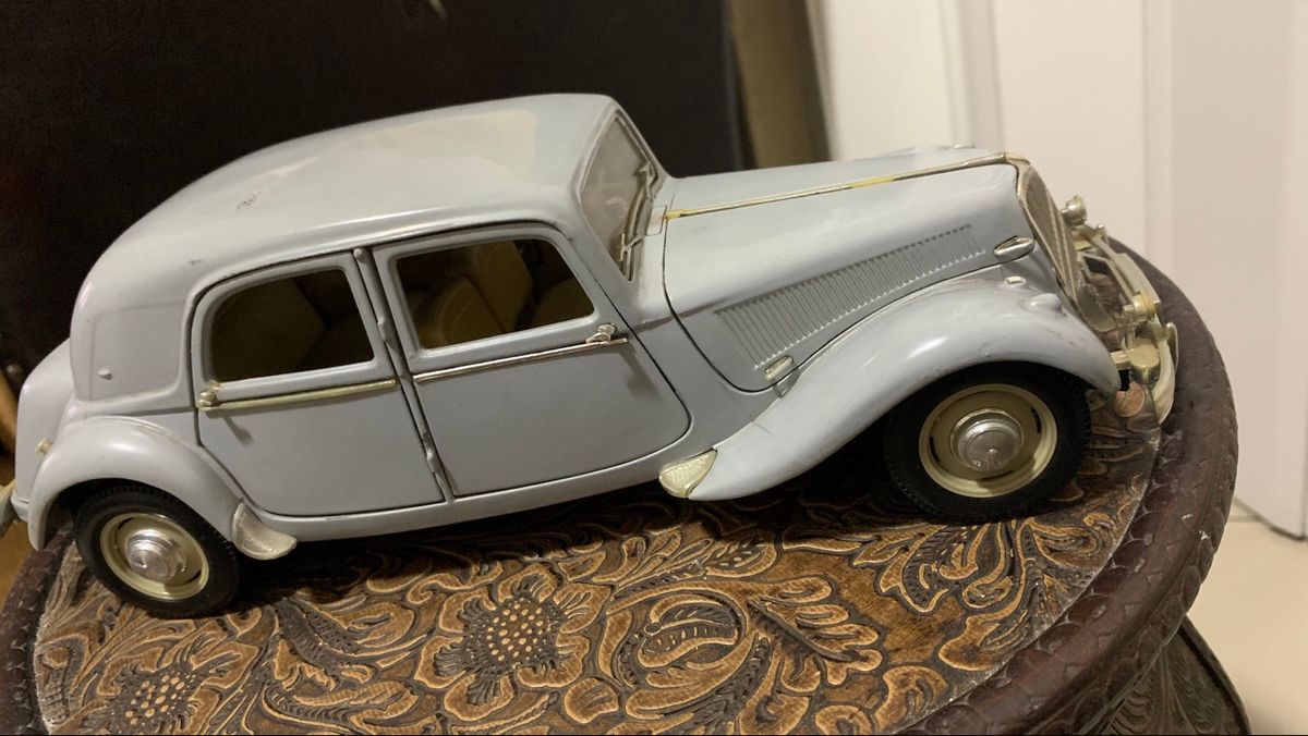 Miniatura Carrinho Citroen 15cv 6cyt 1952 1/18 | Carrinho de Bebê