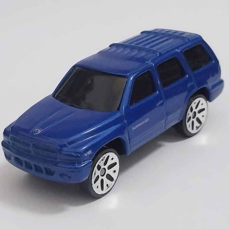 Miniatura Dodge Durango Chrisler Maisto Maisto Usado 95836698 enjoei