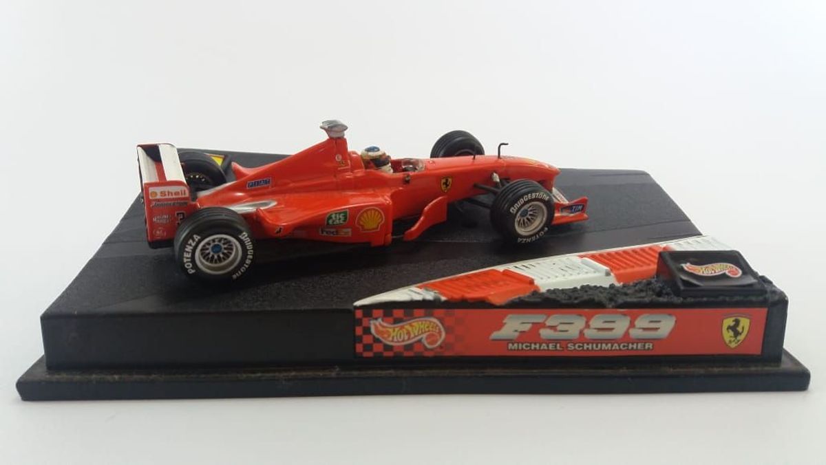 Miniatura F1 - Michael Schumacher - Ferrari F399 -1:43 Rara