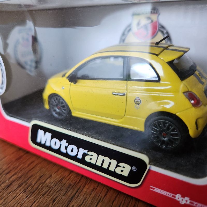 Miniatura Fiat 500 Abarth 1:43 | Carro Motorama Usado 96971575