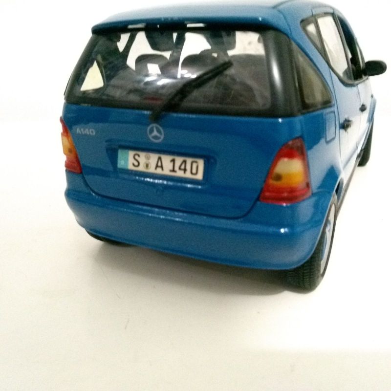 Miniatura Mercedes Benz Classe a 1/18 | Mercedes Benz Usado
