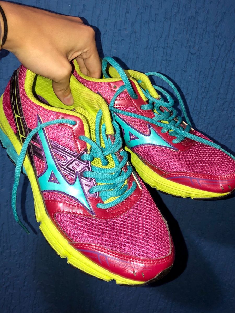 mizuno colorido feminino