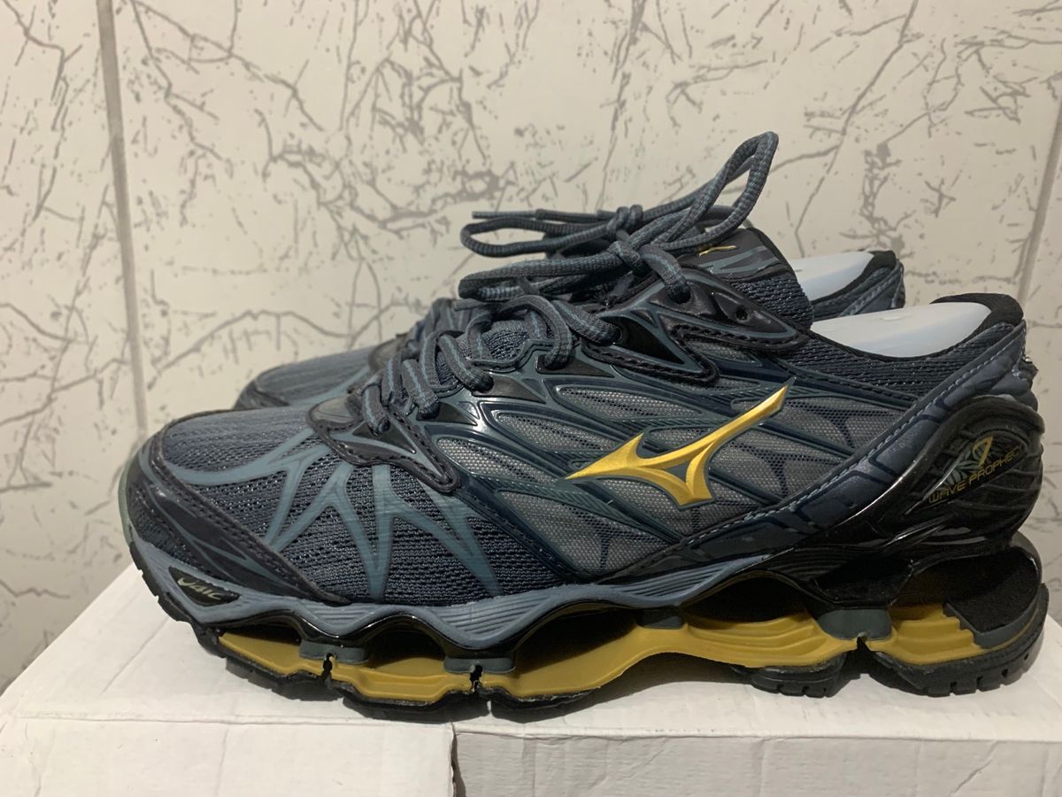 Mizuno Pro 7 Azul e Dourado 42 Sapato Masculino Mizuno Usado 86288106 enjoei