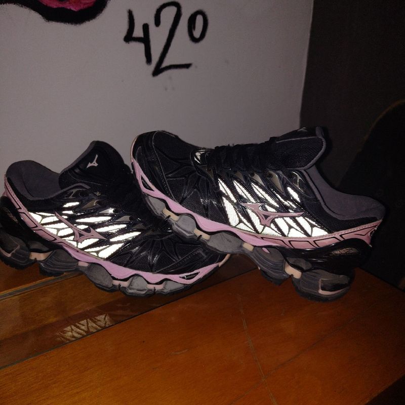 Pro 7 mizuno preto best sale e rosa