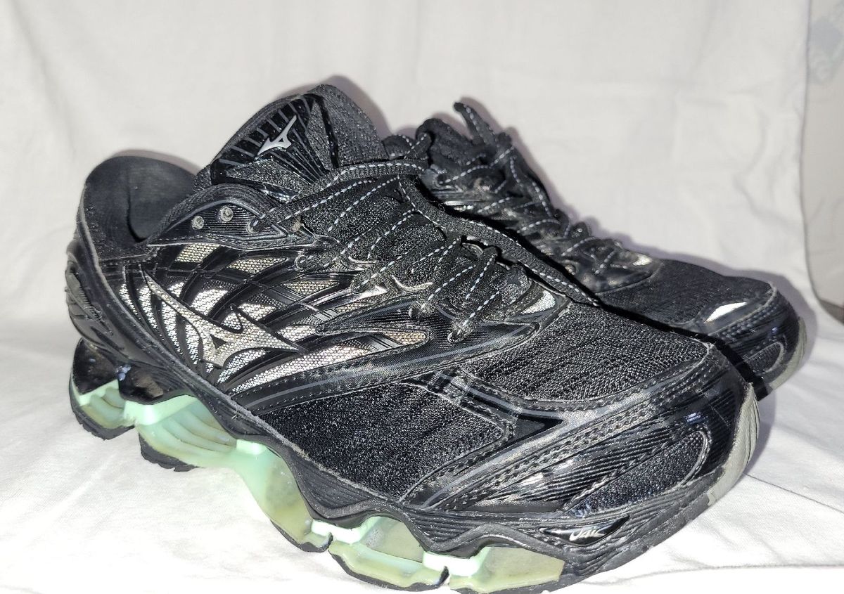 Mizuno Pro 8 Preto e Azul | Tênis Feminino Mizuno Usado 79973680 | enjoei