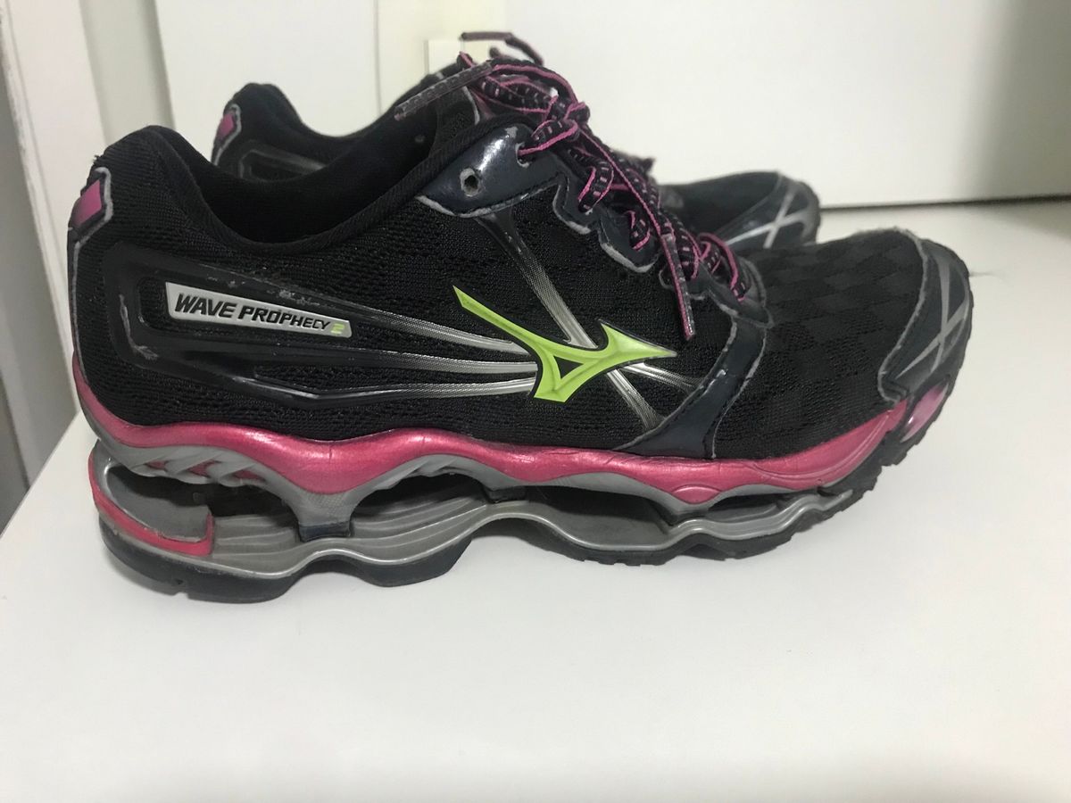 Mizuno prophecy top 2 preto