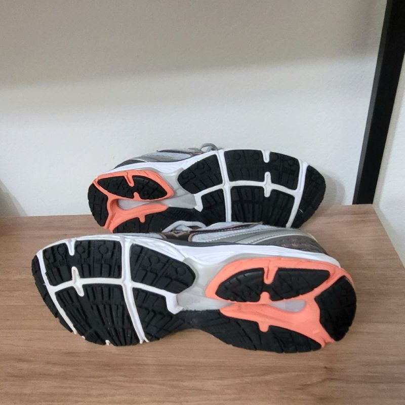 Mizuno. Tenis de Corrida Tecnologia Wave X10 Maior Durabilidade e Tracao Nas Passadas N 38. Tenis Masculino Mizuno Usado 102271870 enjoei