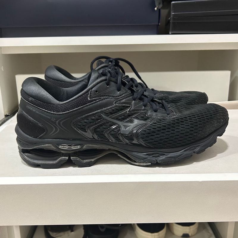 Mizuno wave guardian 2 best sale