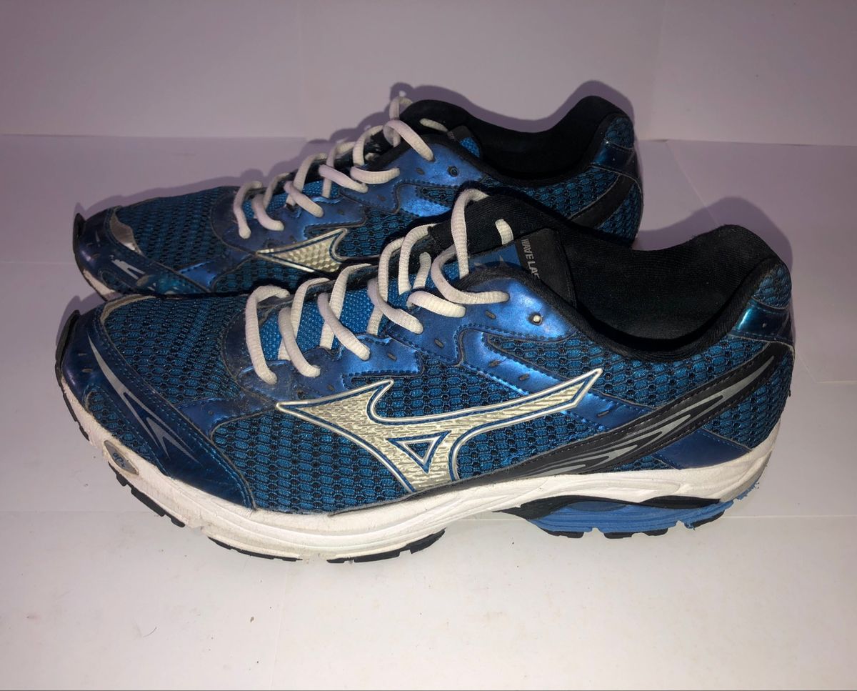 Mizuno wave best sale laser 2 2015