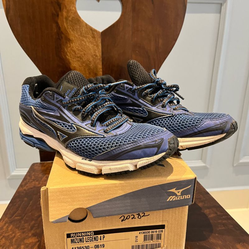 Mizuno wave clearance legend 4 p