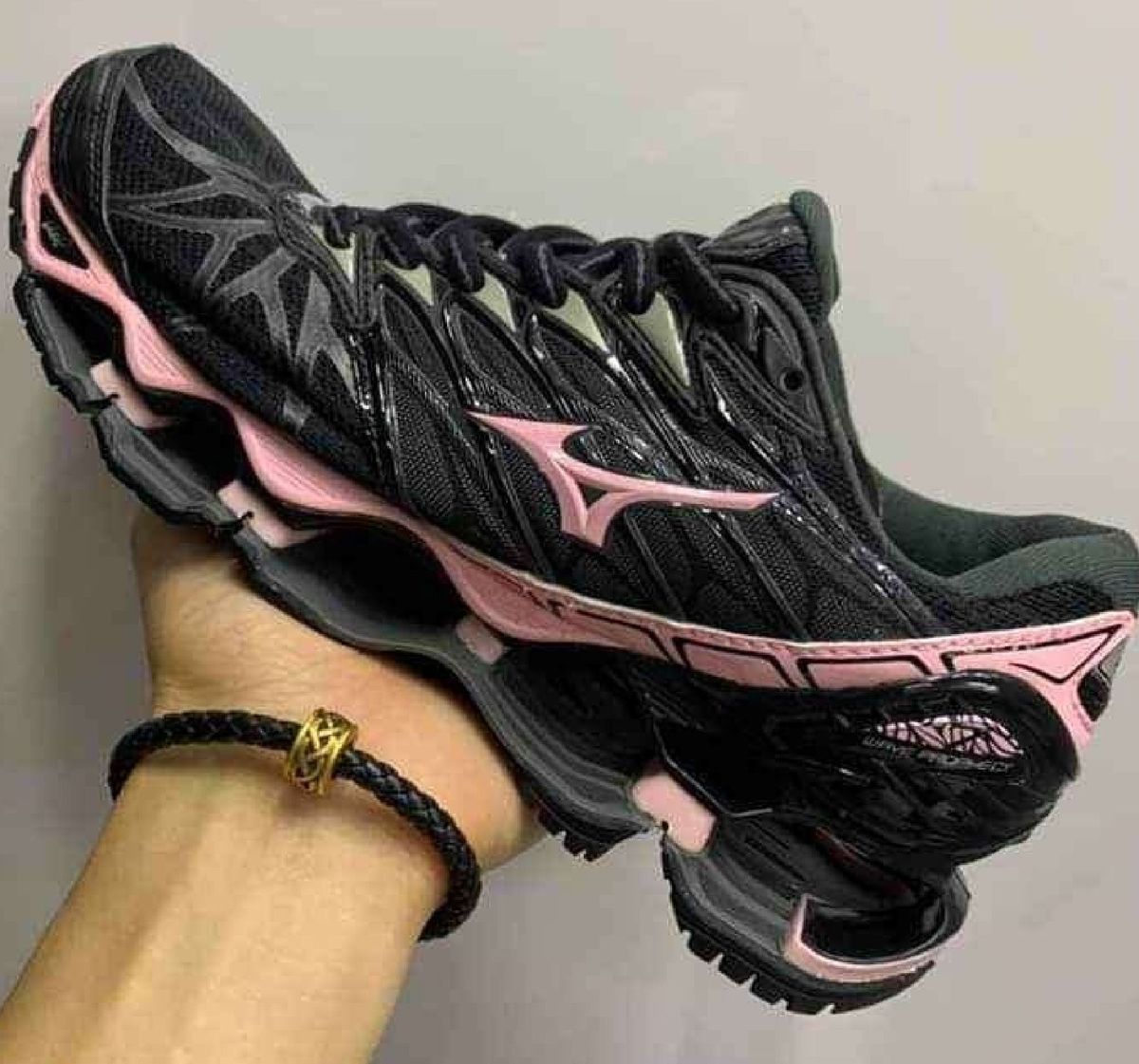 mizuno wave original