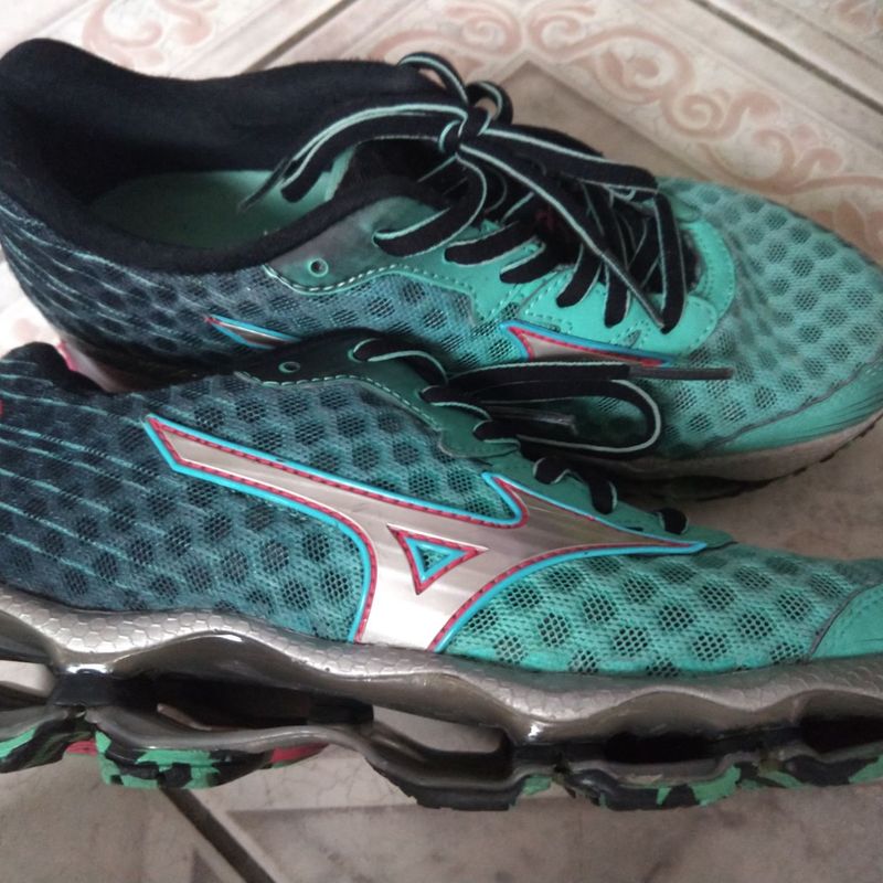 Valor mizuno prophecy sales 4