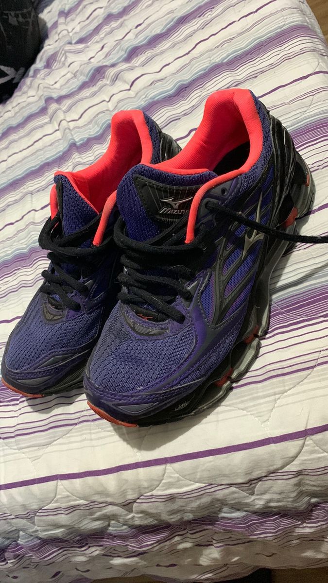 Mizuno Wave Prophecy 6 Roxo | Tênis Feminino Mizuno Usado 92061560 | enjoei
