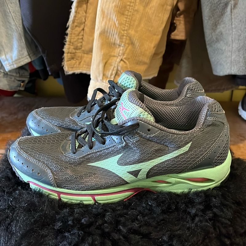 Mizuno Wave Resolute 2 Mizuno Usado 109444569 enjoei