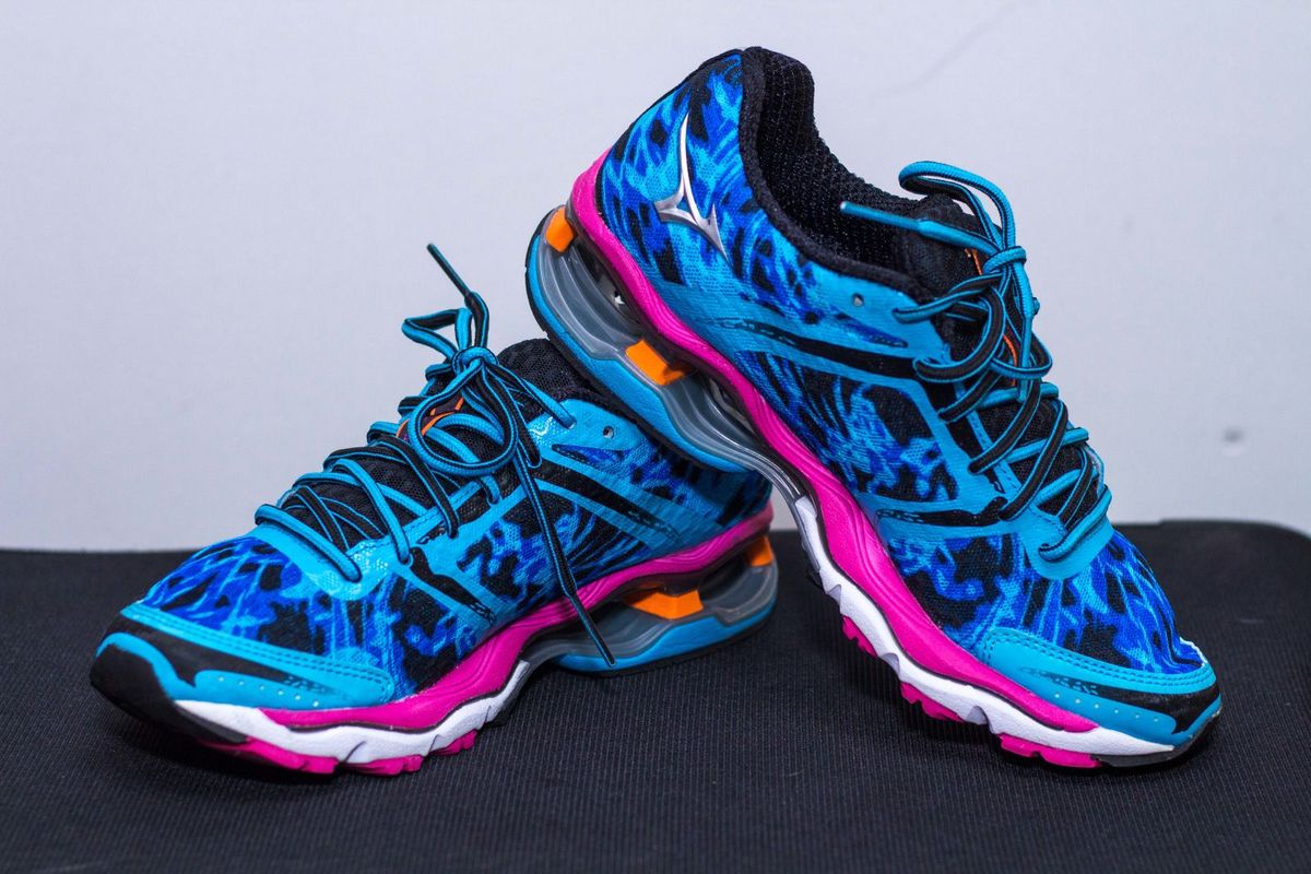 mizuno wave prophecy x10