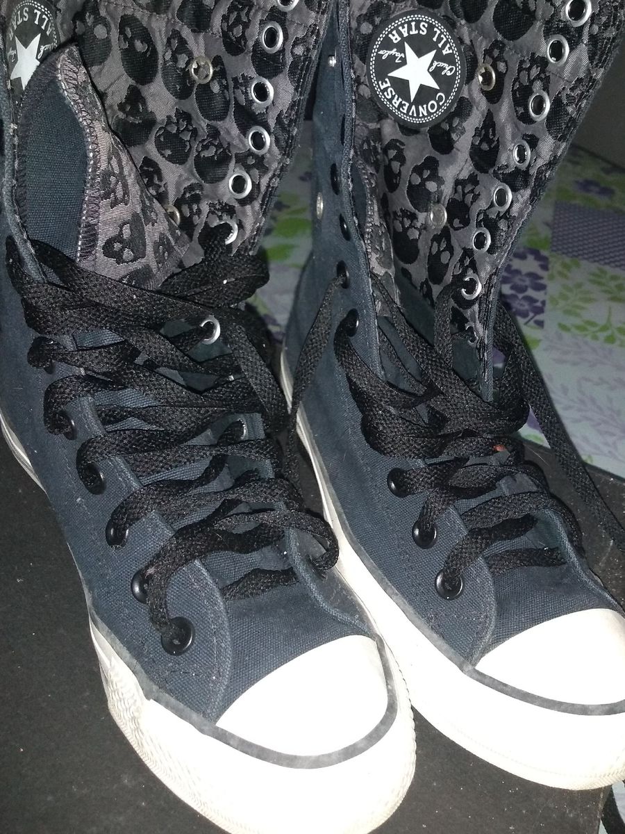 all star preto caveira