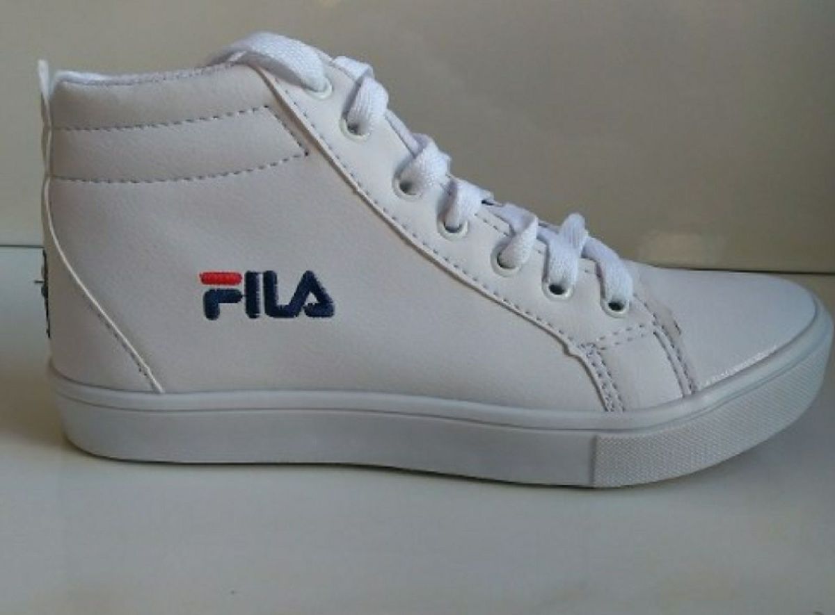 tenis e botas femininas