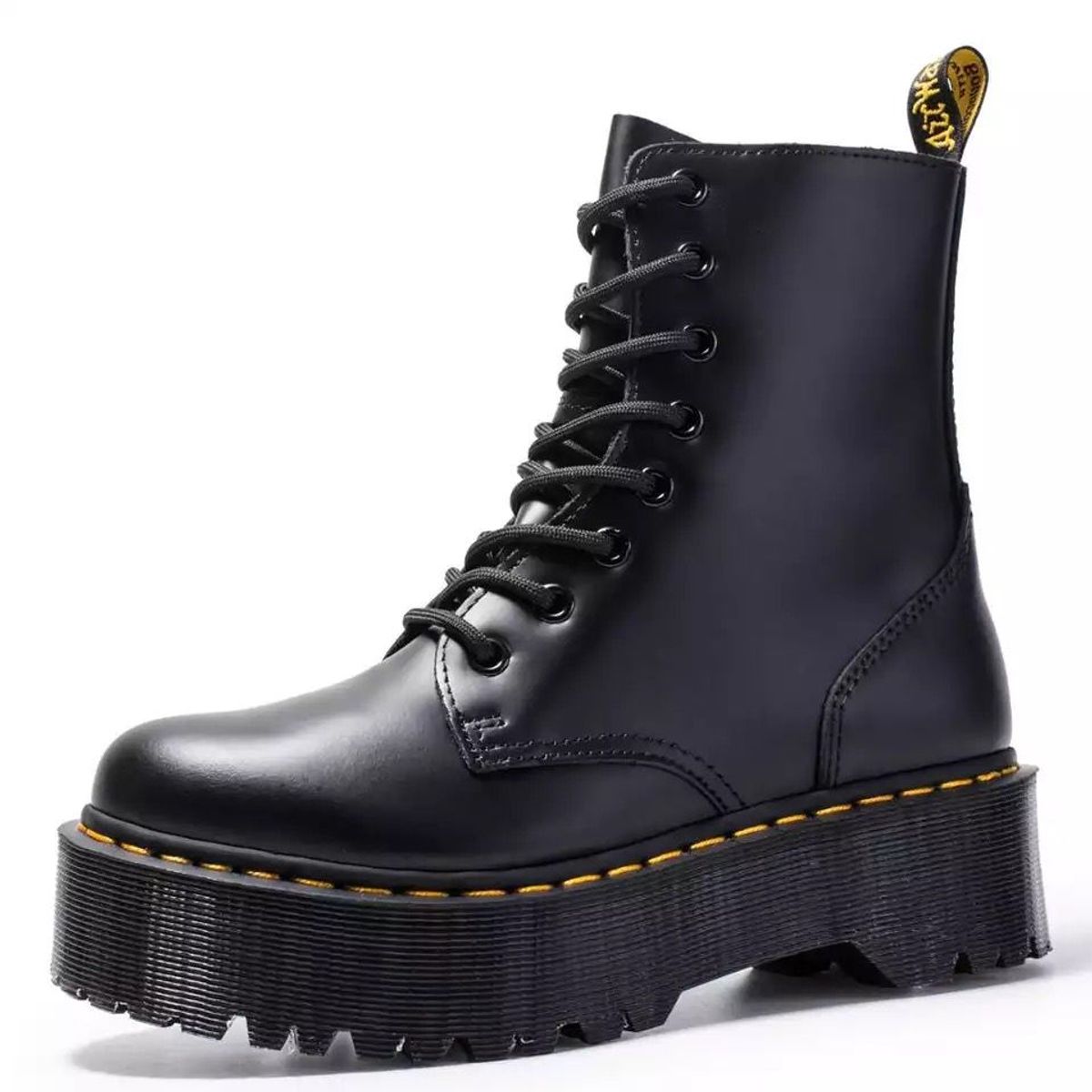 coturno dr martens plataforma