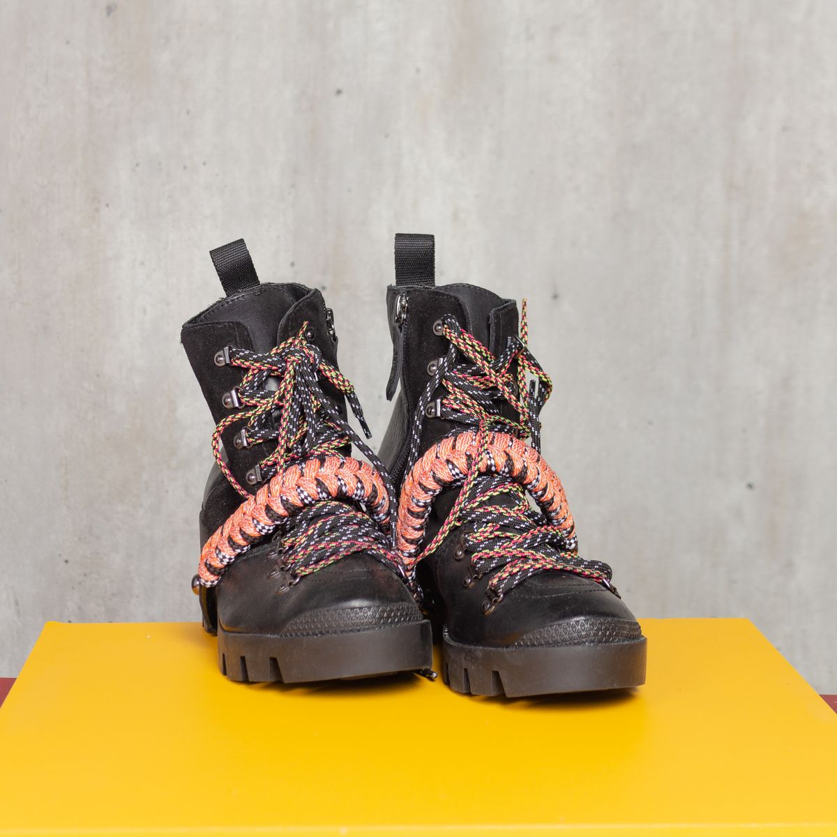 bota hiking schutz