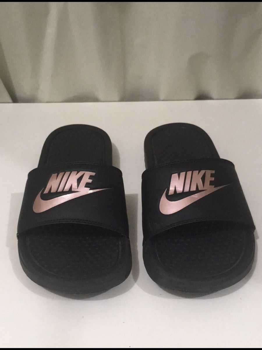 sandalia rasteira nike