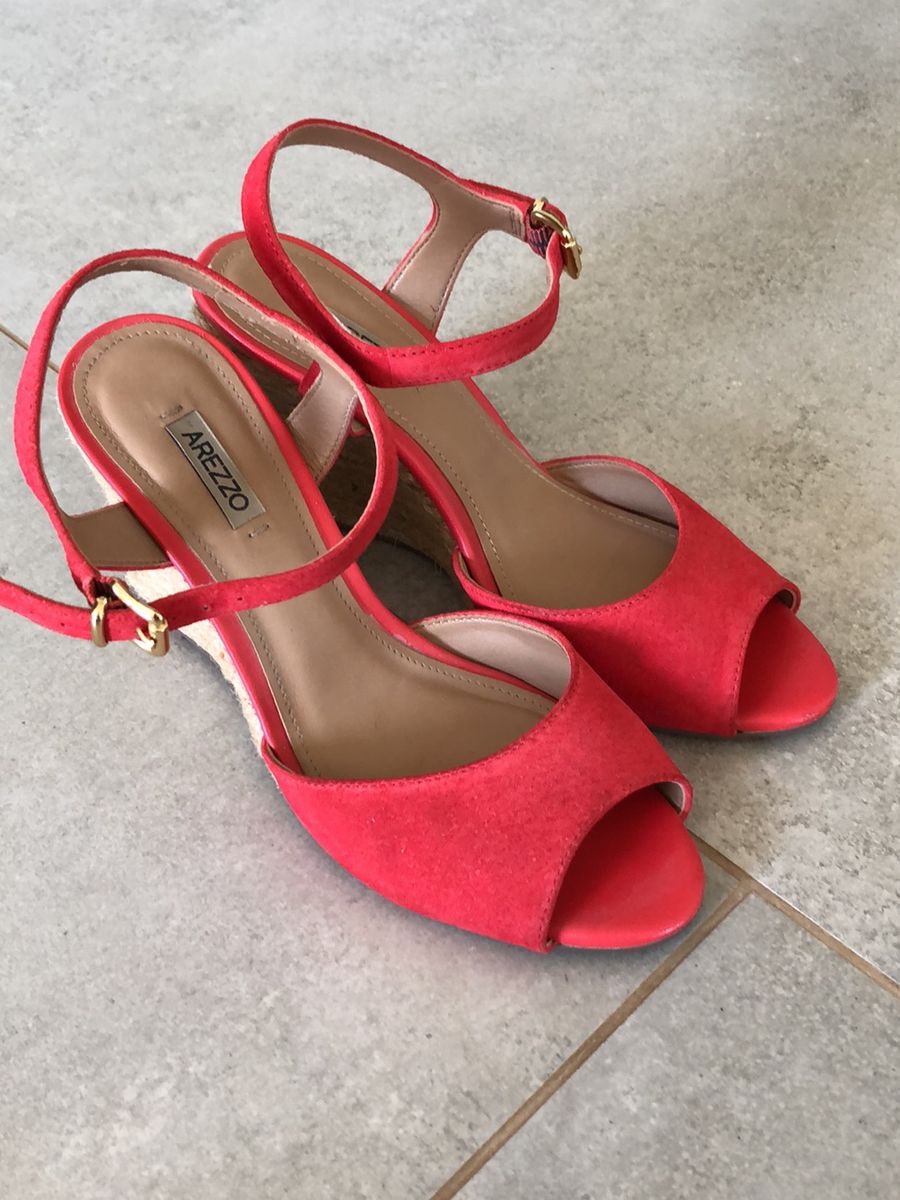 sandalia coral arezzo