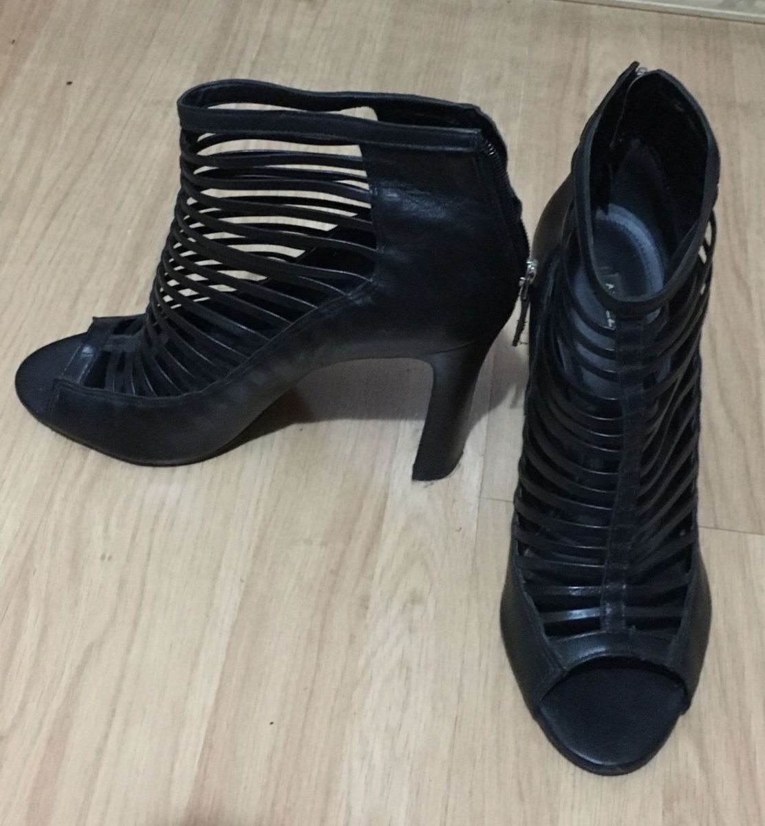 sandalia ankle boot arezzo