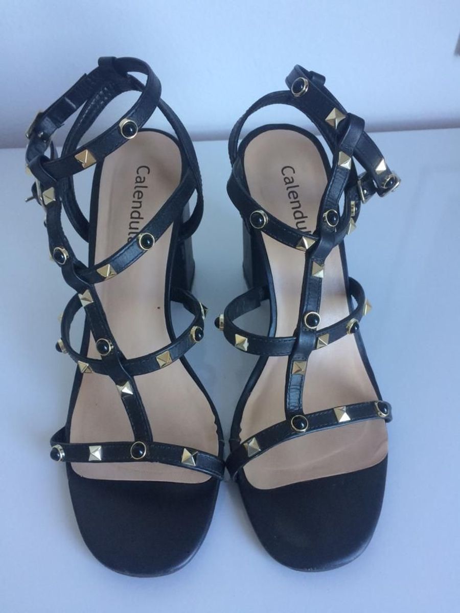 sandalia valentino inspired