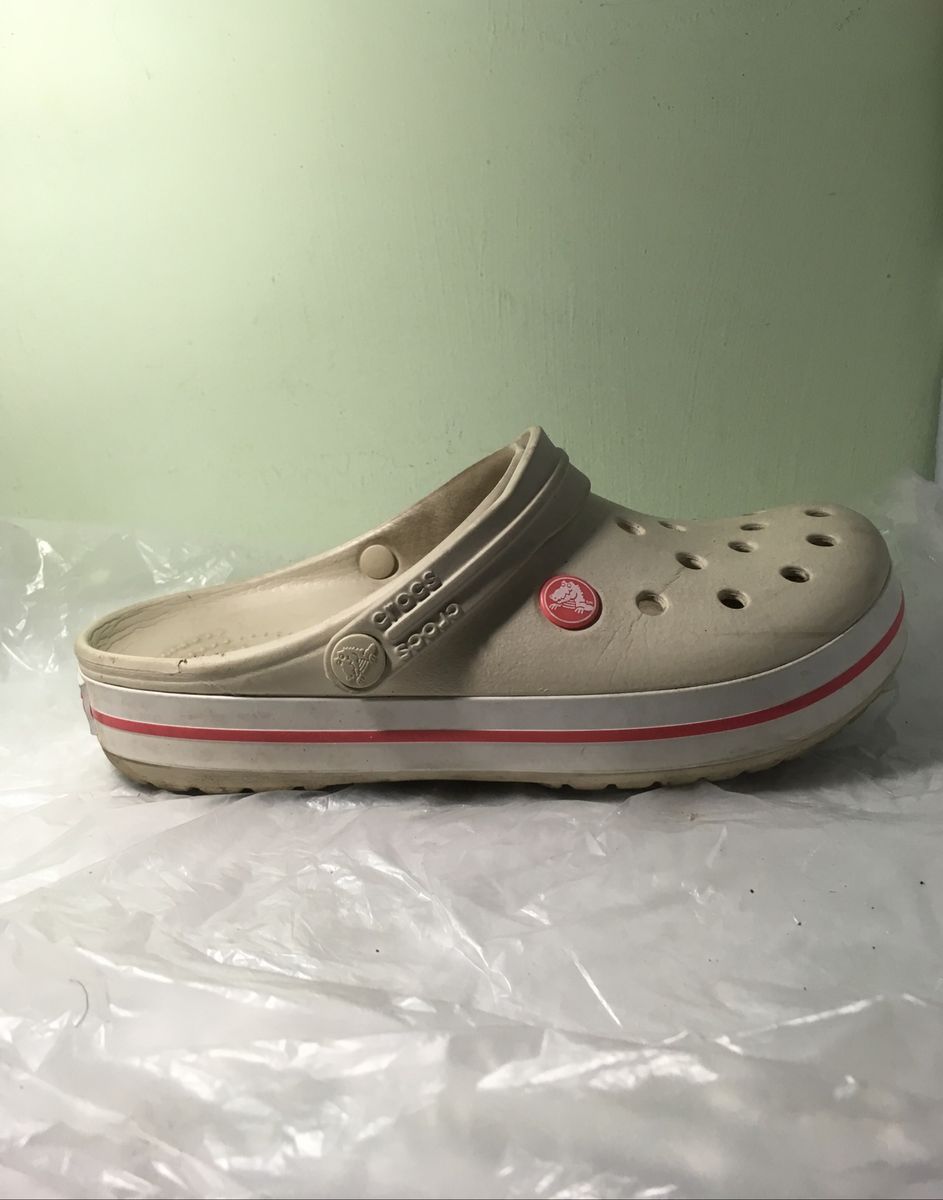 sandalia crocs original feminina