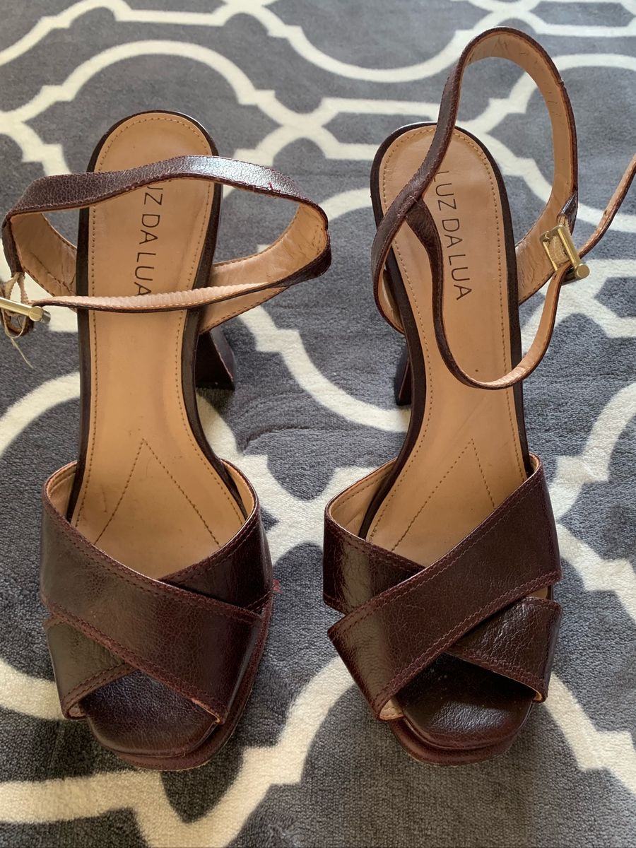 sandalia meia pata luz da lua