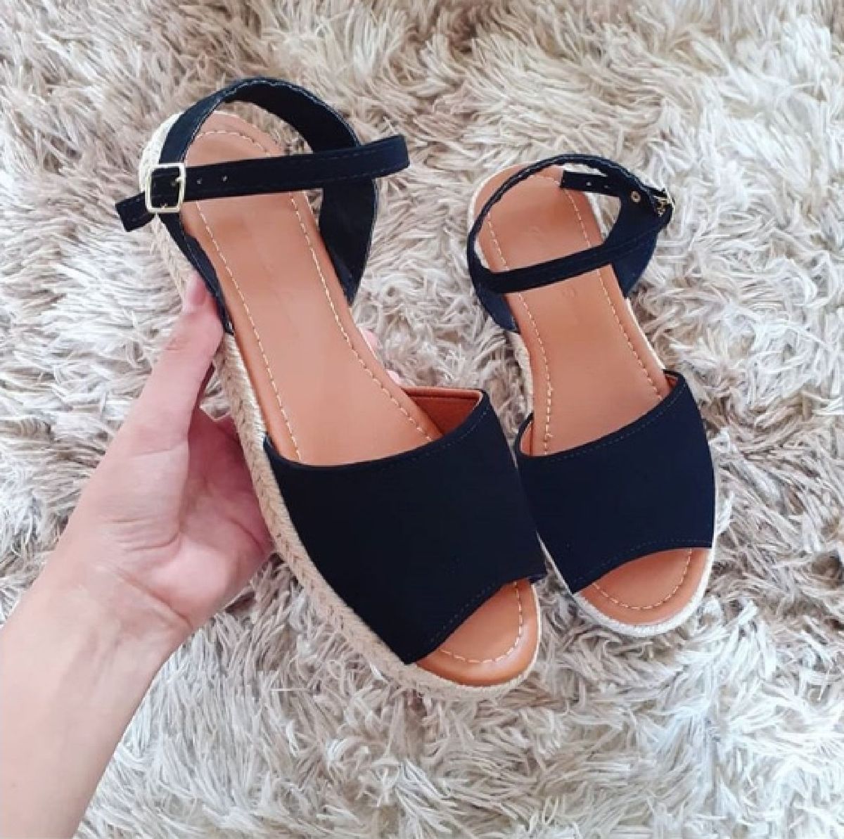 sandalia flatform rasteira