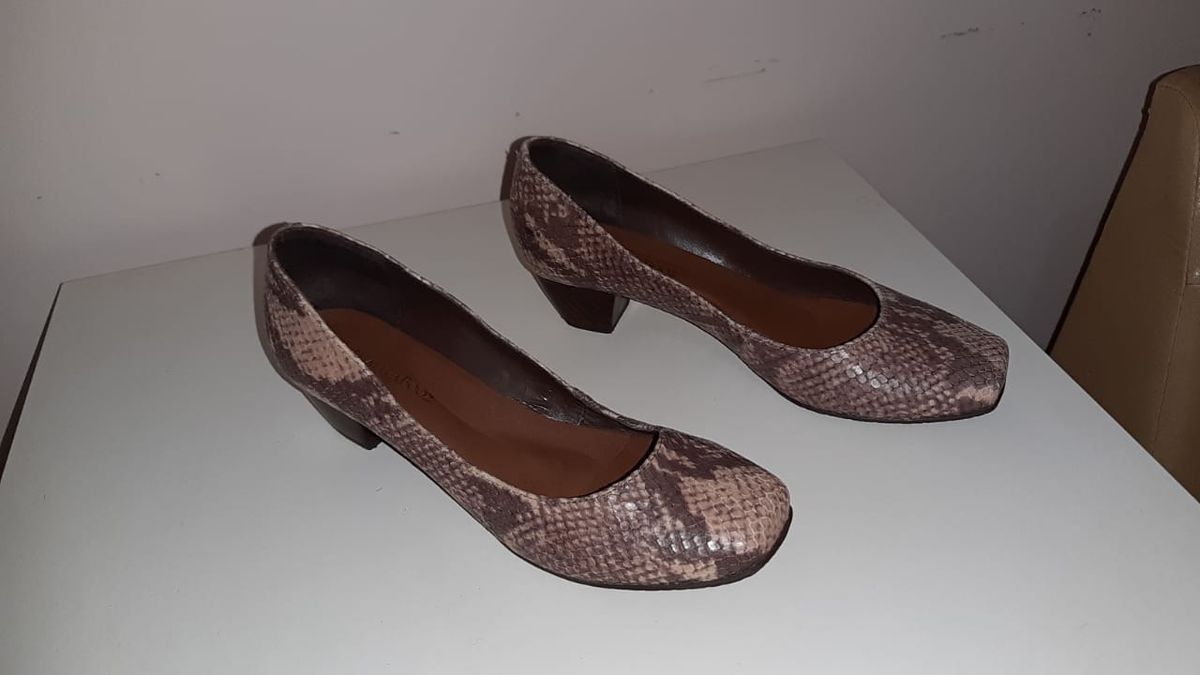 sapatilha de saltinho