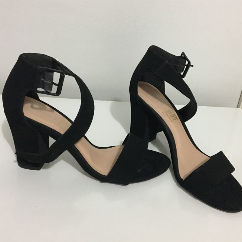 sandália feminina flatform em nobuck satinato