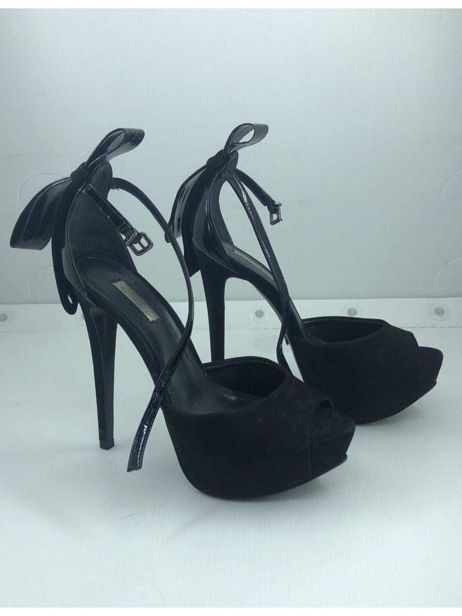 sandalia schutz meia pata preta