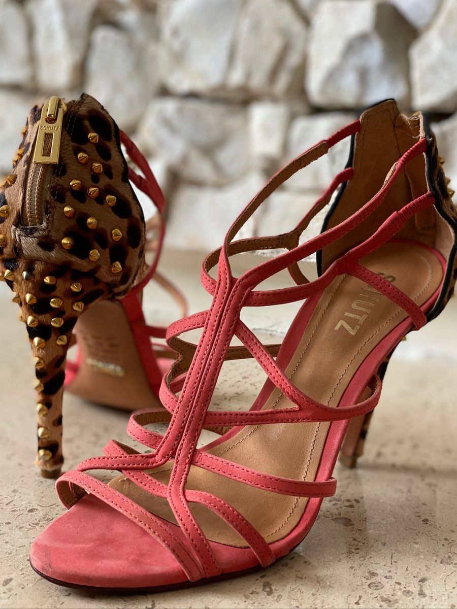 sandalia tirinha schutz