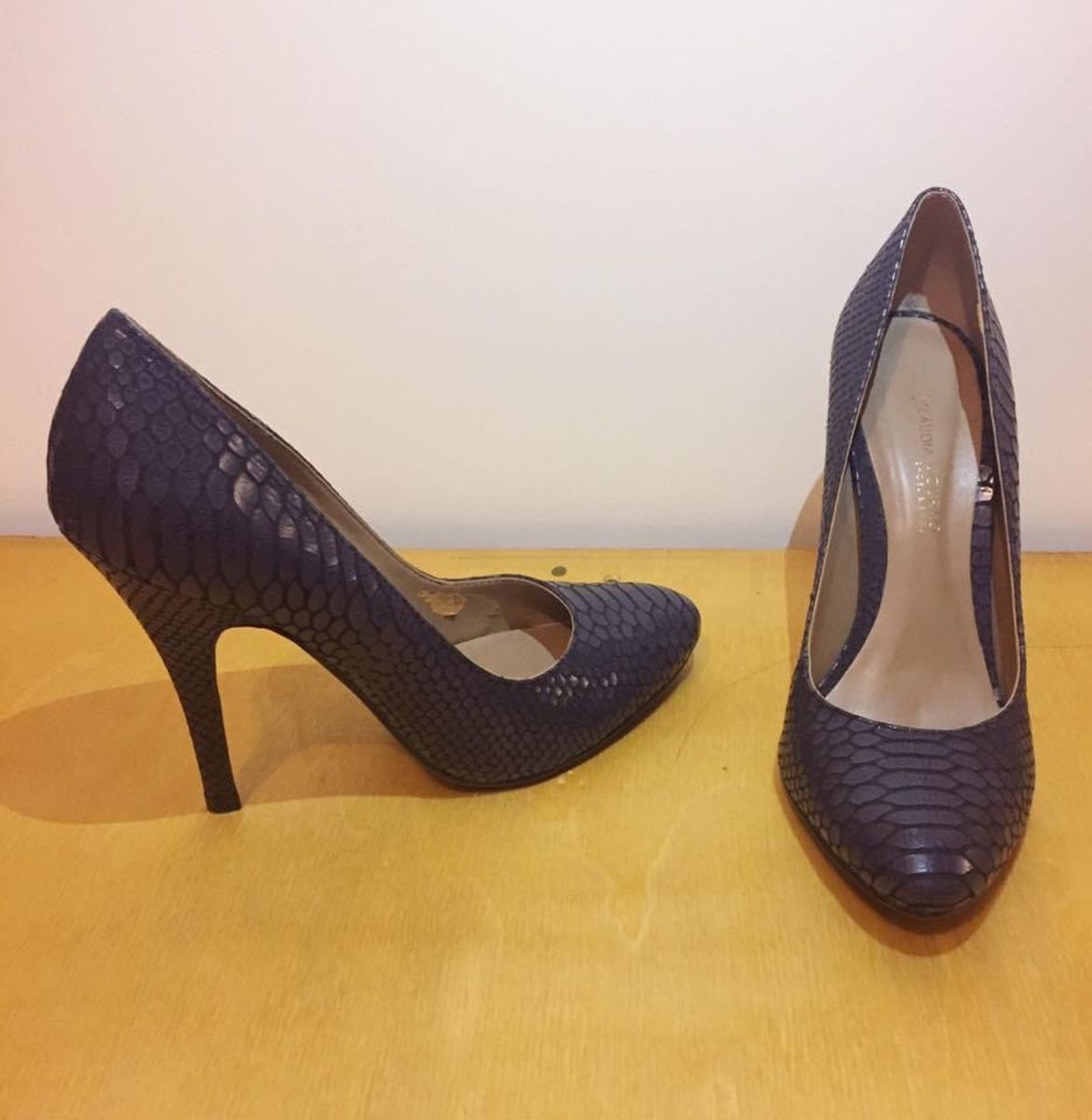 tênis feminino verde militar