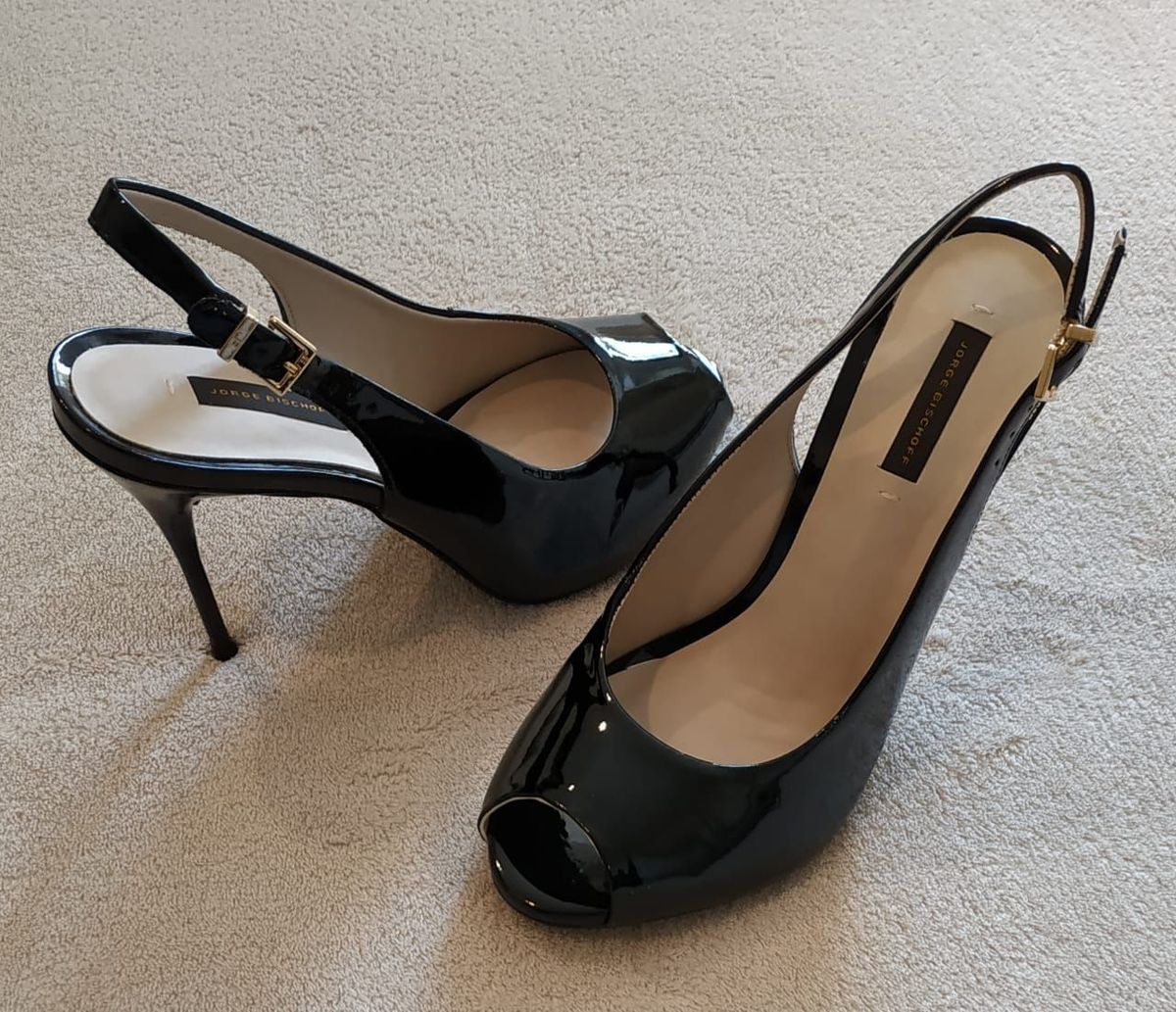 sapato feminino aberto atras