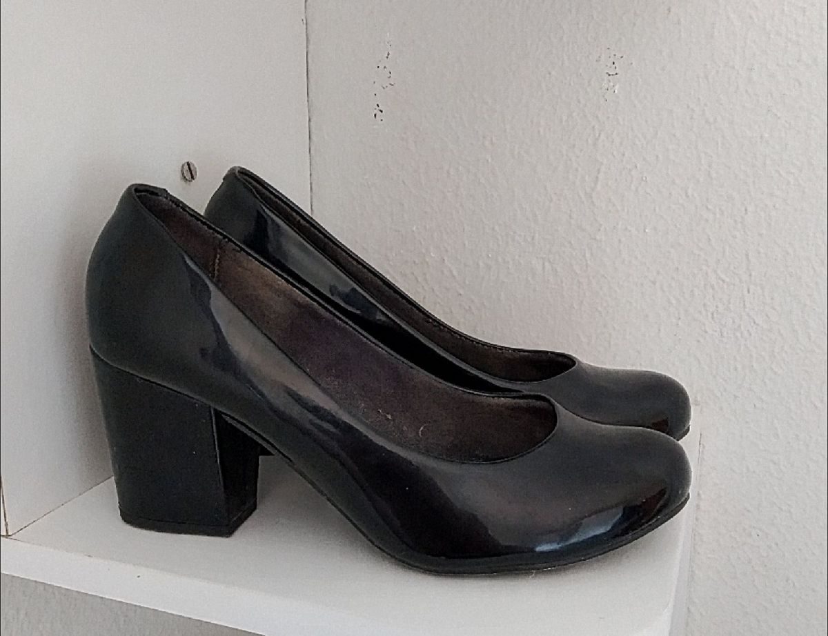 sapatos moleca preto