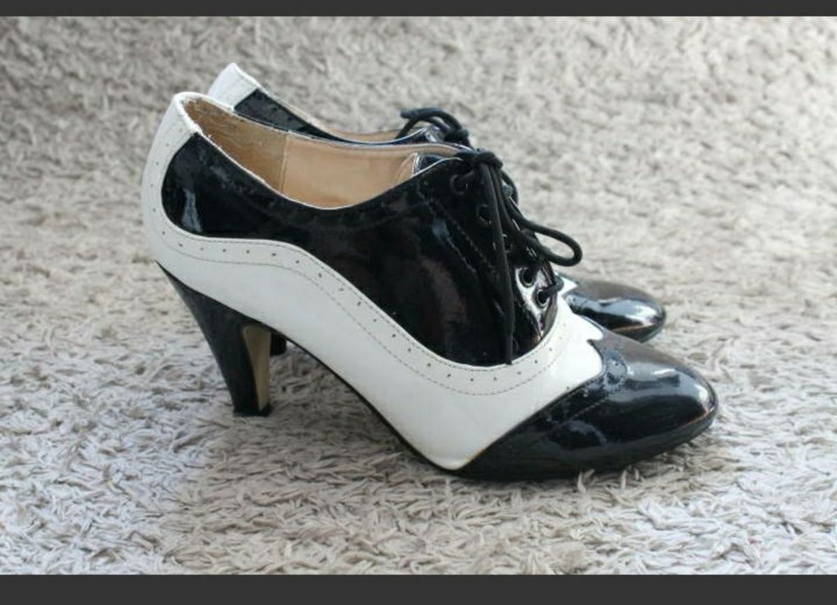 oxford preto e branco feminino