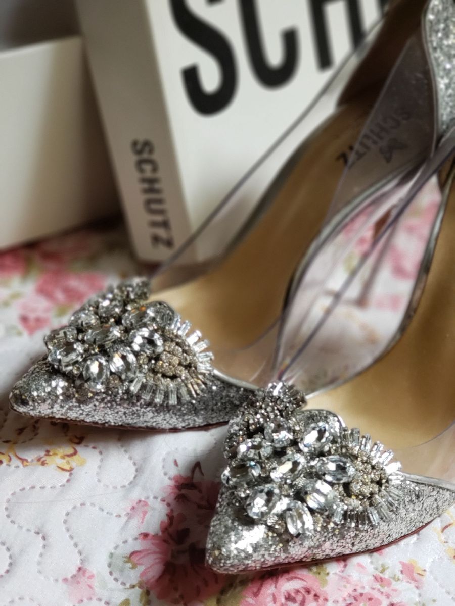 scarpin cinderela schutz